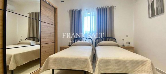 2 غرف نوم طابقين في Paola, Malta رقم 11100 11