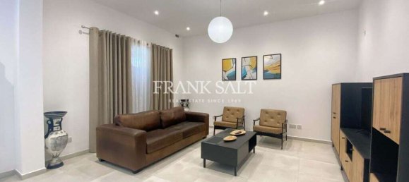 2 غرف نوم طابقين في Paola, Malta رقم 11100 4