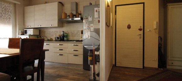 2 bedrooms Apartment in Rivoli, Italy No. 272027 2