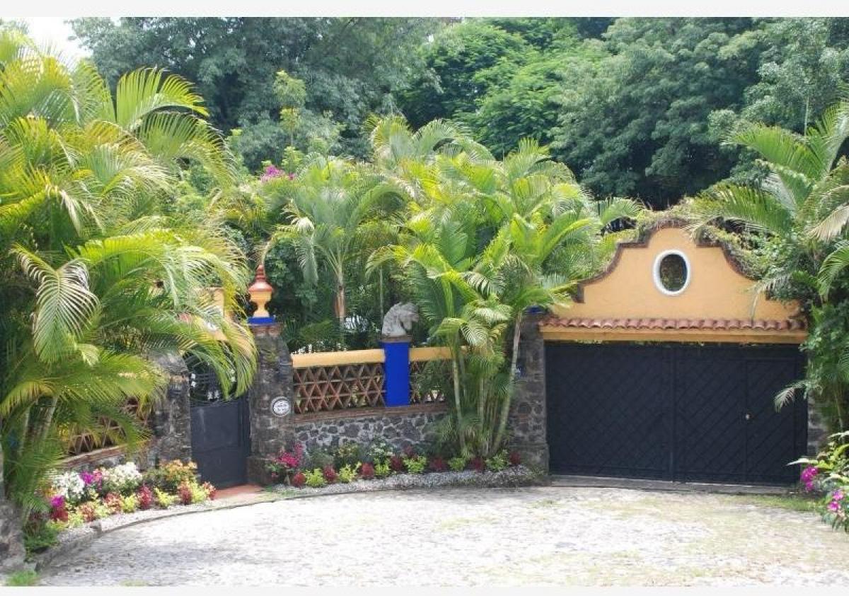 4 bedrooms House in Morelos, Mexico No. 168850