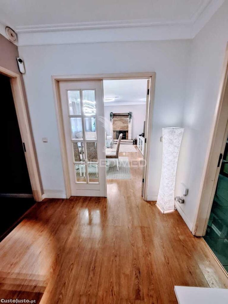 Apartamento de 3 dormitorios en Vila Nova de Gaia, Portugal No. 222002