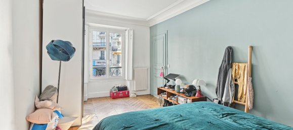 2 bedrooms Apartment in Paris, France No. 108219 7