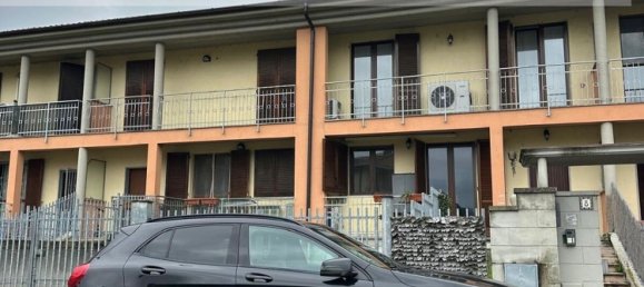 4غرفة منزل في Marzano, Italy رقم 198372 2