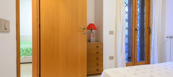 Apartamento T2 em Ardea, Italy N.º 323040 31