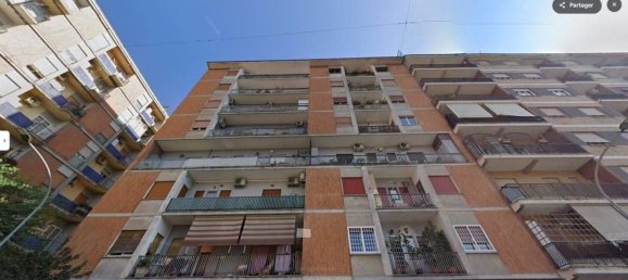 3-Zimmer Wohnung in Rome, Italy, Nr. 202599 2