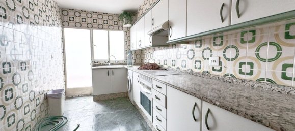 4 Schlafzimmer Wohnung in Mislata, Spain, Nr. 173117 9