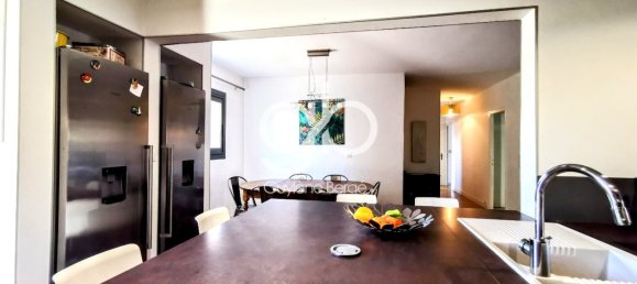 5 bedrooms Villa in Saint-Bres, France No. 294456 14