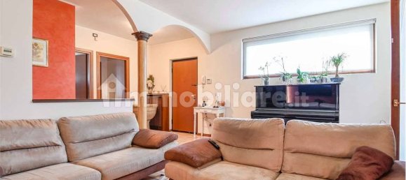 3 Schlafzimmer Haus in Romano di Lombardia, Italy, Nr. 273296 8