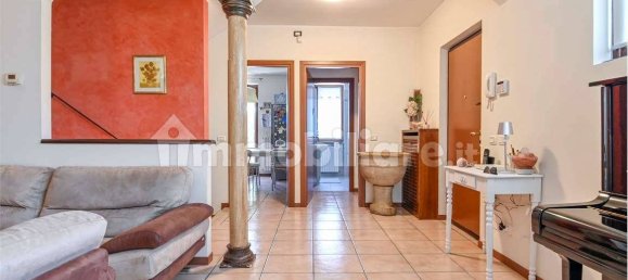 3 Schlafzimmer Haus in Romano di Lombardia, Italy, Nr. 273296 13