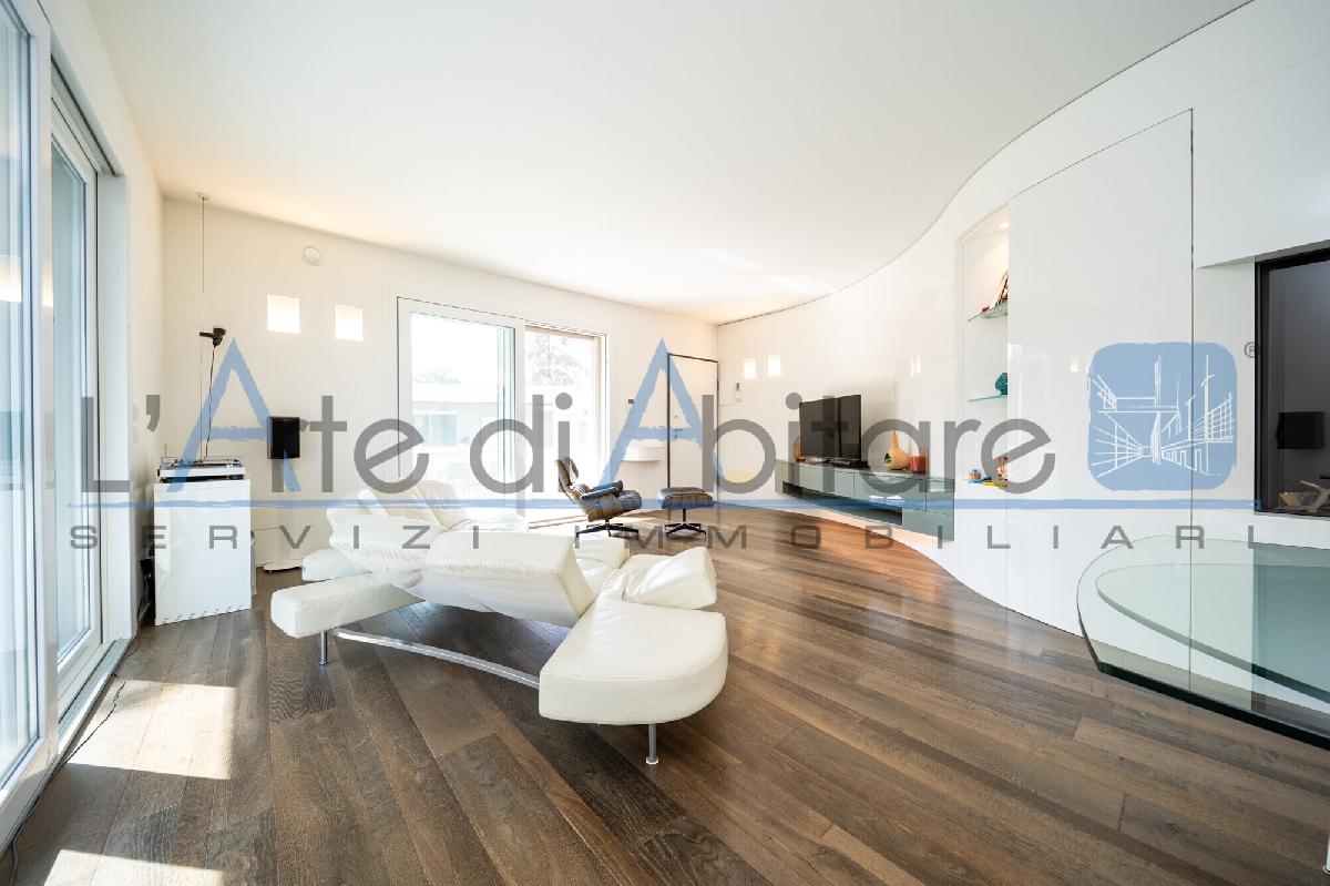 2 bedrooms Apartment in Rimini, Italy No. 329509