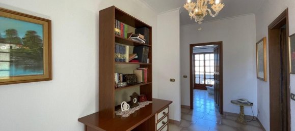 3 غرف نوم فيلا في Colle San Magno, Italy رقم 55592 23