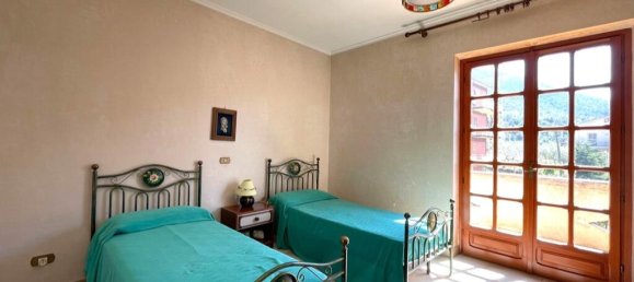 3 غرف نوم فيلا في Colle San Magno, Italy رقم 55592 34