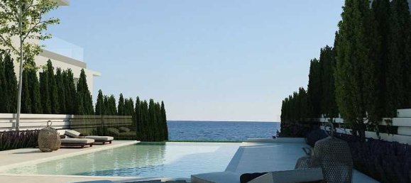 6 bedrooms House in Pervolia, Cyprus No. 10655 9