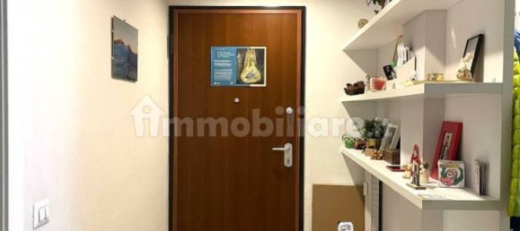 Apartamento de 2 dormitorios en Busto Arsizio, Italy No. 343463 3