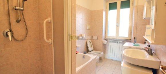 3 rooms Apartment in Ladispoli, Italy No. 96244 15