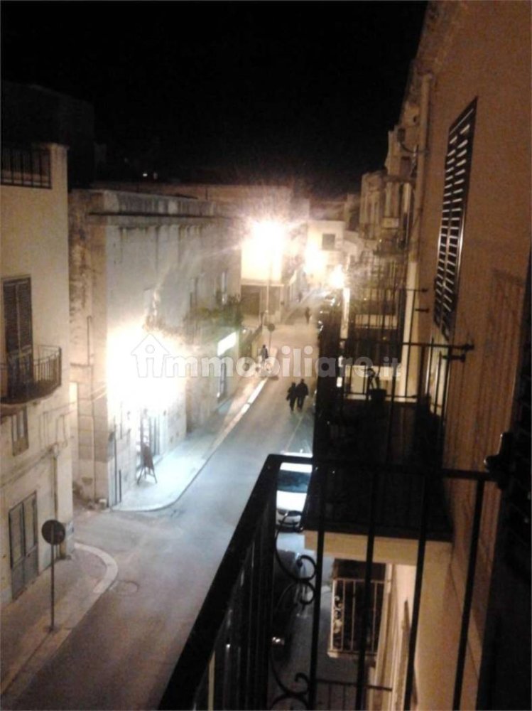 Apartamento de 3 divisões em Marsala, Italy N.º 85839