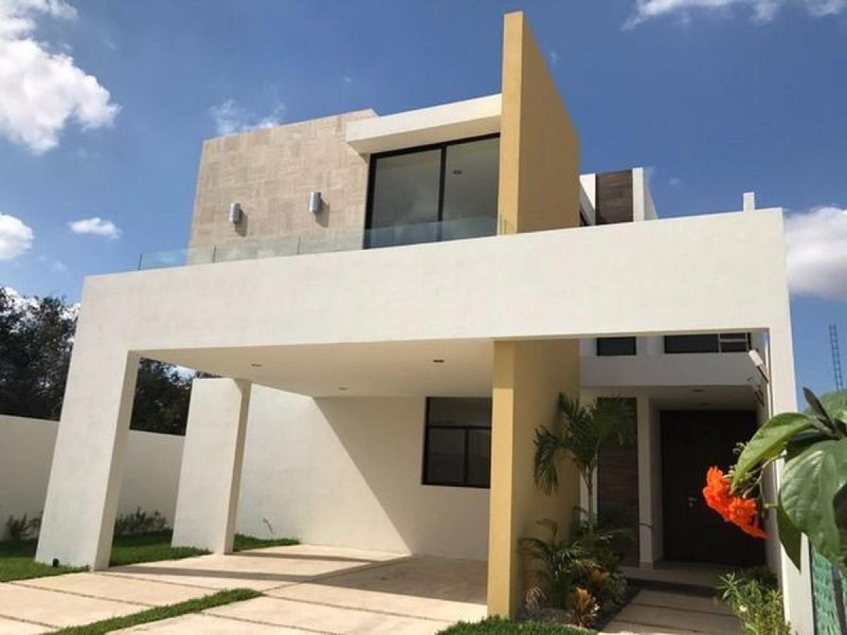 4 bedrooms House in Merida, Mexico No. 83241