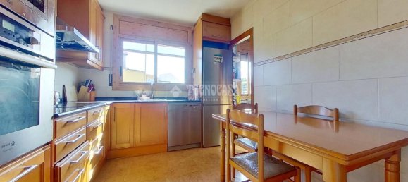 4 bedrooms Townhouse in Barcelona, Spain No. 178548 7