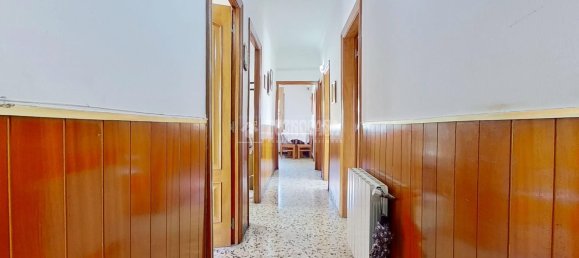 4 bedrooms Townhouse in Barcelona, Spain No. 178548 23