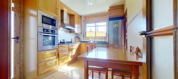 4 bedrooms Townhouse in Barcelona, Spain No. 178548 6