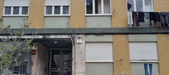 2 bedrooms Apartment in Lisbon, Portugal No. 189851 2