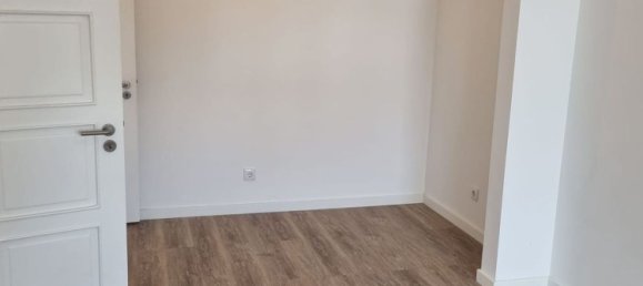 2 bedrooms Apartment in Lisbon, Portugal No. 189851 8