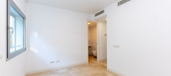 4 bedrooms Apartment in Bendinat, Spain No. 16234 2