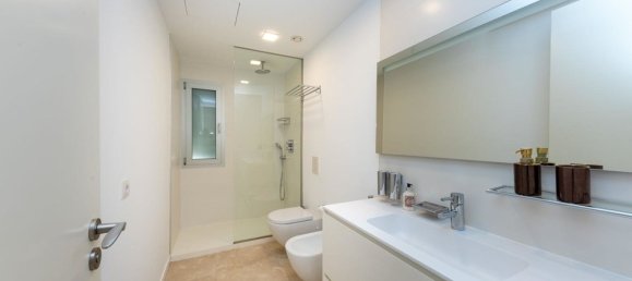 4 bedrooms Apartment in Bendinat, Spain No. 16234 4