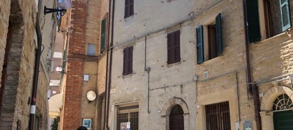 7 rooms House in Cupramontana, Italy No. 252031 9