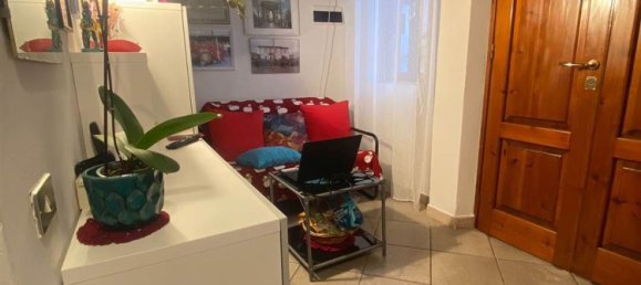 Estudio en Campi Bisenzio, Italy No. 89507 2