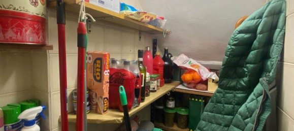 Estudio en Campi Bisenzio, Italy No. 89507 7