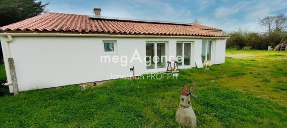 4 bedrooms House in Bois-de-Cene, France No. 111388 19