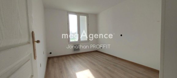 4 bedrooms House in Bois-de-Cene, France No. 111388 7