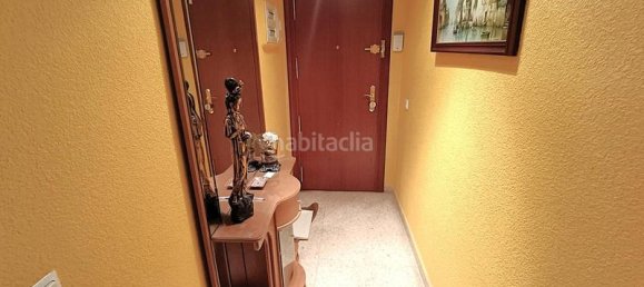 Apartamento de 2 dormitorios en Benidorm, Spain No. 142580 7