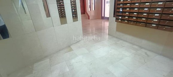 Apartamento de 2 dormitorios en Benidorm, Spain No. 142580 4