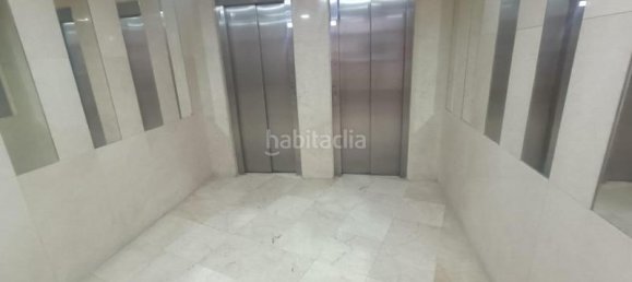 Apartamento de 2 dormitorios en Benidorm, Spain No. 142580 5