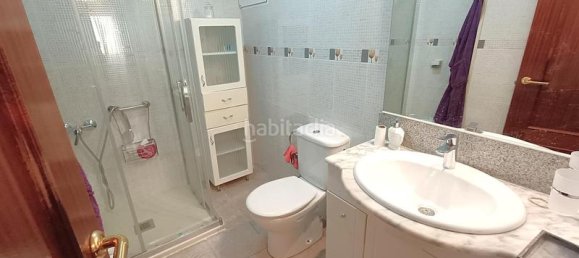 Apartamento de 2 dormitorios en Benidorm, Spain No. 142580 26