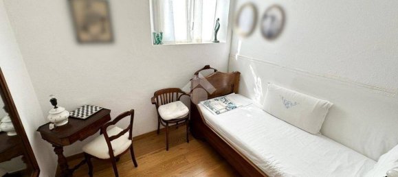 2 Schlafzimmer Wohnung in Savona, Italy, Nr. 316433 12