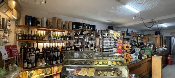 3غرفة عقار تجاري في Grosseto, Italy رقم 39101 2