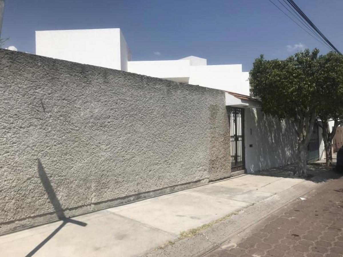 Studio in Queretaro, Mexico No. 175313