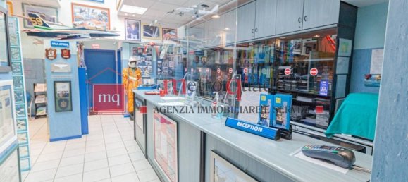 260m² Office in San Giuliano Terme, Italy No. 154215 3