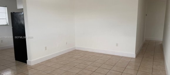 4 chambres villa à louer à Miami, Miami-Dade, Florida, USA № 614464 7