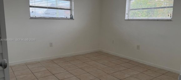 4 chambres villa à louer à Miami, Miami-Dade, Florida, USA № 614464 13