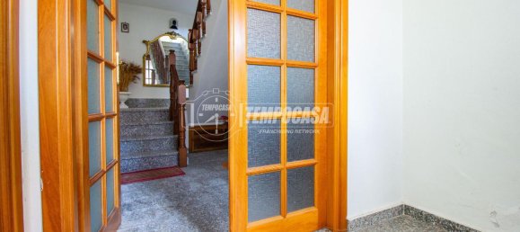 Квартира с 2 комнатами в Флоринас, Италия № 127092 12