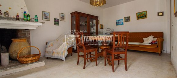 Квартира с 2 комнатами в Флоринас, Италия № 127092 6