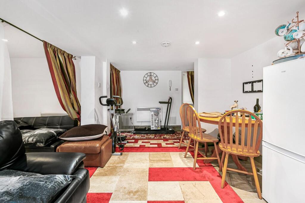 Apartamento T1 em Upper Norwood, United Kingdom N.º 12448