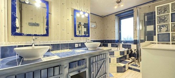 4 Schlafzimmer Schlösser in Montlandon, France, Nr. 217486 10