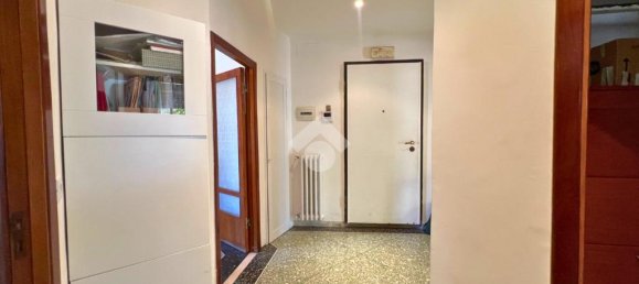 2 bedrooms Apartment in Ancona, Italy No. 299963 4