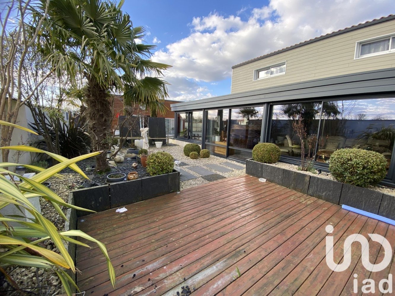 Casa T2 em Chateau-Thebaud, France N.º 99155