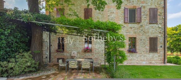 10 غرف نوم فيلا في Agazzano, Italy رقم 8487 11